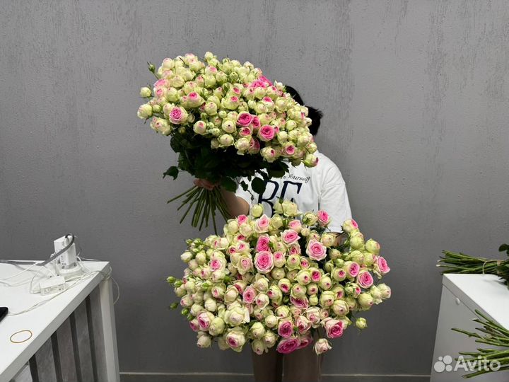 Цветы пионовидные розы