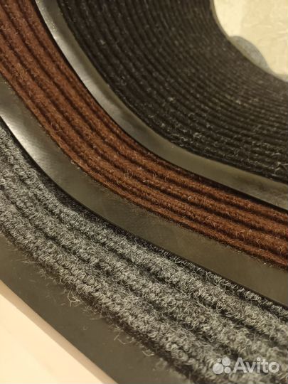 Ковровая дорожка на резиновой основе