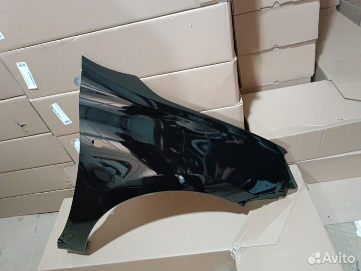 Крыло правое переднее на Гранту цвет пантера