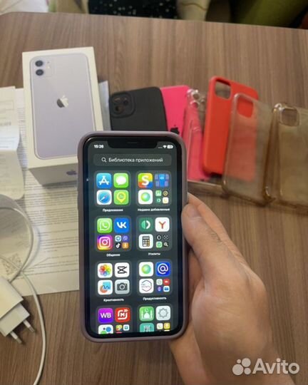 iPhone 11, 128 ГБ