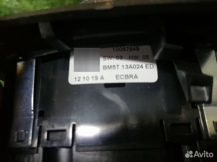 Переключатель света фар BM5T13A024ED Ford Focus BK