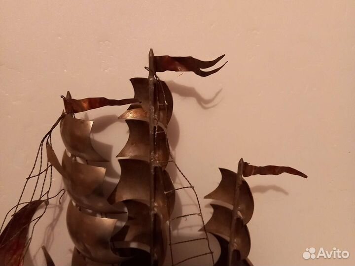 Модель парусника