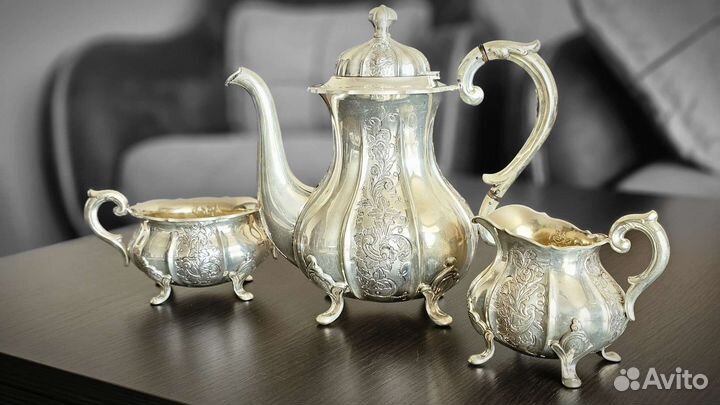 Антикварный серебряный чайный сервиз