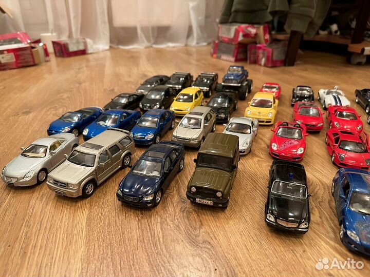 Модели 1 32 1 34 1 36 Kinsmart NewRay Welly Saico