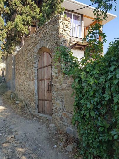 Комната 35 м² в 1-к., 2/2 эт.