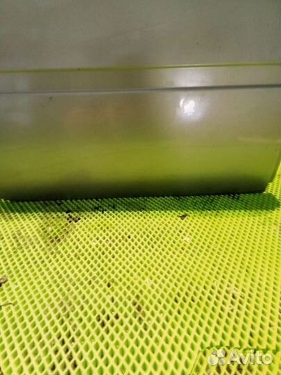 Дверь задняя правая Калина