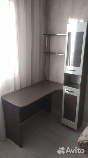 Уголок школника