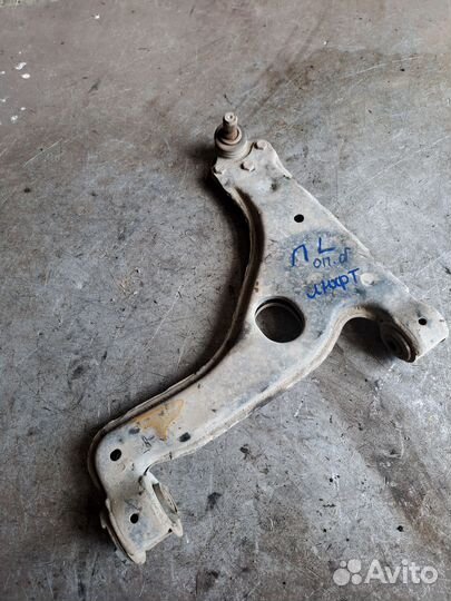 Рычаг передний левый Opel Vectra B