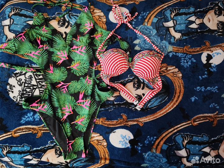 Купальник женский слитный