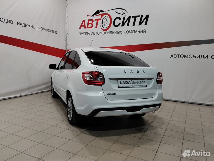 LADA Granta 1.6 МТ, 2022, 24 400 км