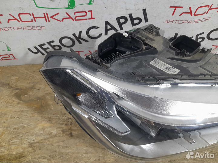 Фара правая BMW X3 F48 (2015-2019) ксенон