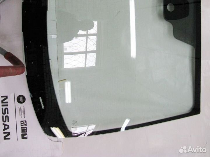 Лобовое стекло Ниссан Кашкай 2006 - 2014
