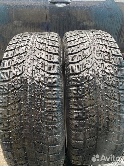 Toyo Observe GSi-6 HP 235/65 R17