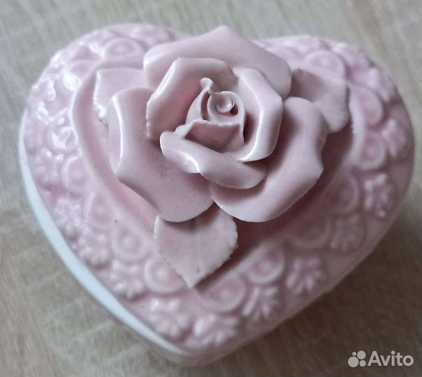 Шкатулка для украшений дерево