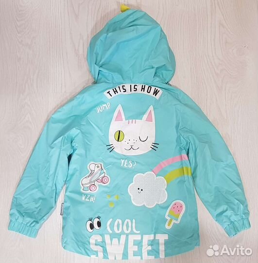 Ветровка для девочки