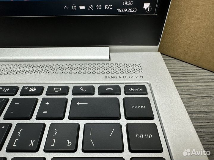 Мега ультрабук HP Core i5-8365 16G DDR4 IPS SSD256