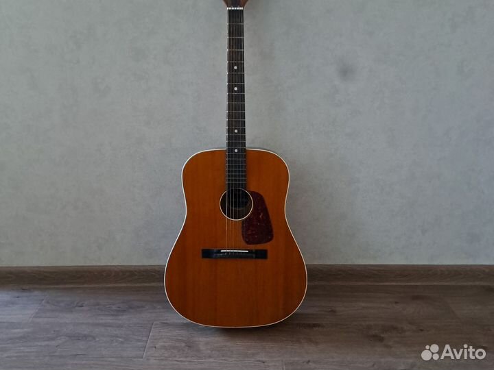 Акустическая гитара cremona