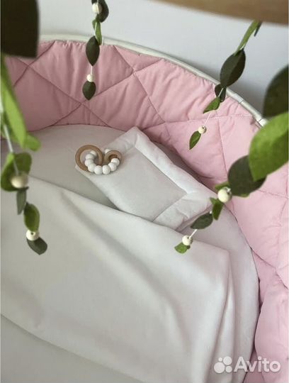 Бортики в детскую кроватку