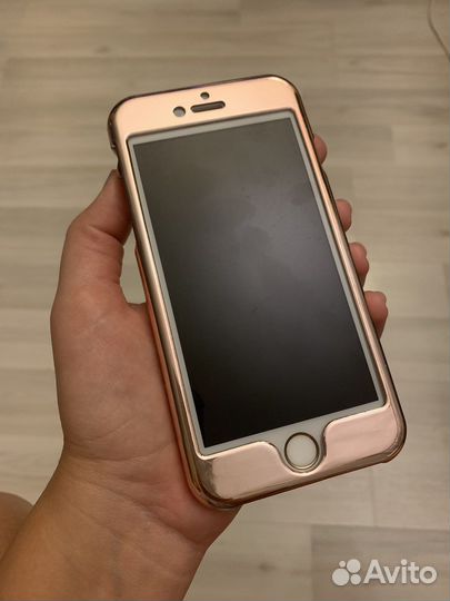 Чехол на iPhone 6s