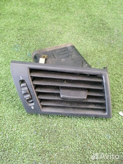 Дефлектор воздушный Bmw X3 E83 M54B25 2004