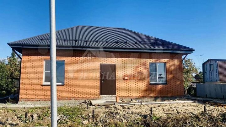 Дом 65 м² на участке 5 сот.