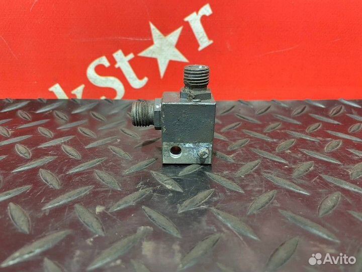 Соединитель шлангов подъема кабины Daf XF106