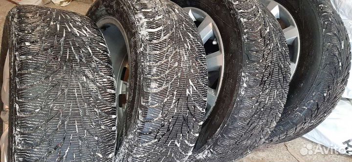 Nokian Tyres Hakkapeliitta R2 SUV 235/55 R17