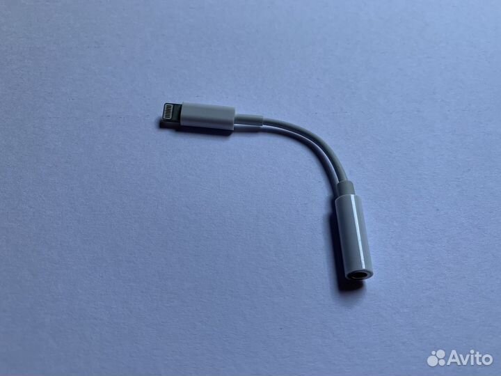 Переходник на наушников Lightning на 3.5mm