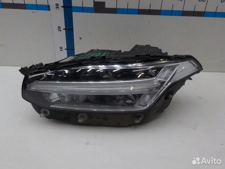 Фара левая Volvo XC90
