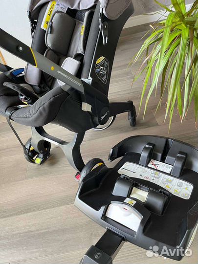 Коляска автокресло doona+