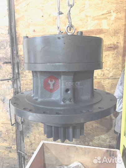 Поворотный редуктор Hitachi ZX450-3F 9180779