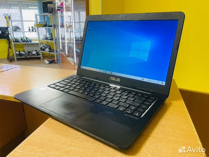 Ноутбук asus e402s