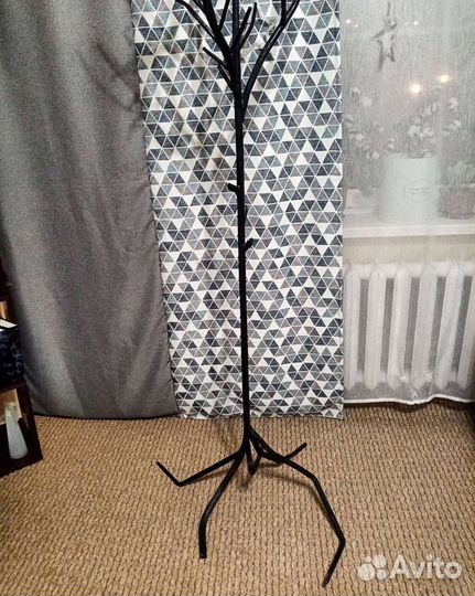 Ручная работа Прекрасная напольная вешалка