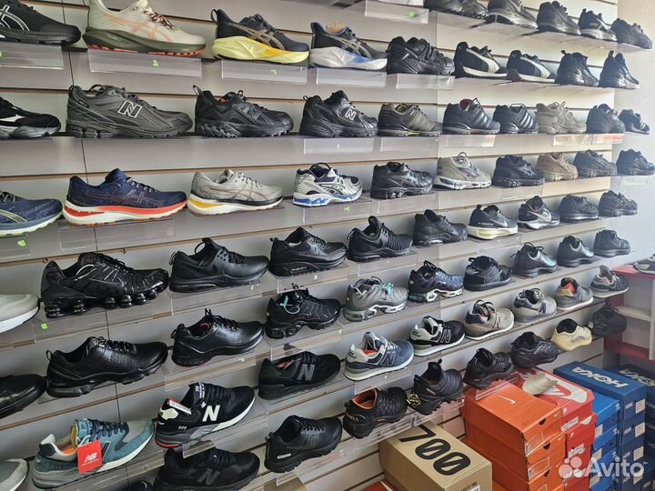 Кроссовки Nike Adidas Asics Puma New Balance