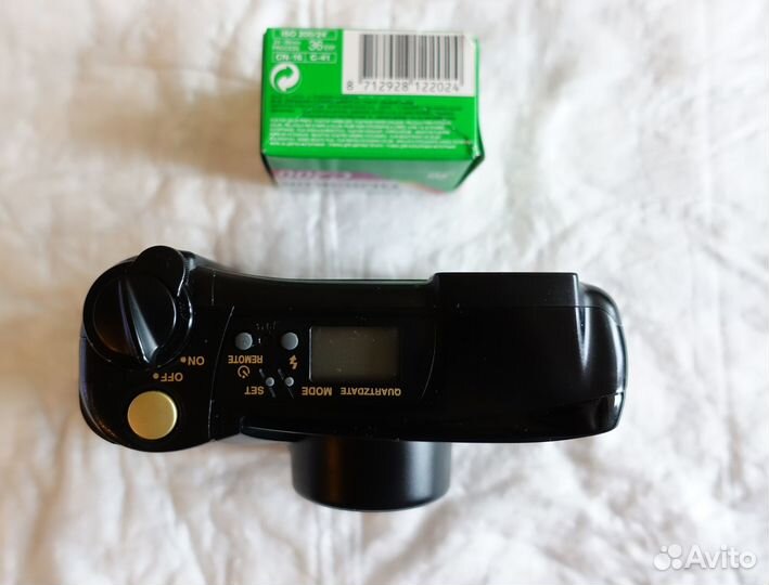 Плёночный фотоаппарат Olympus SuperZoom 800