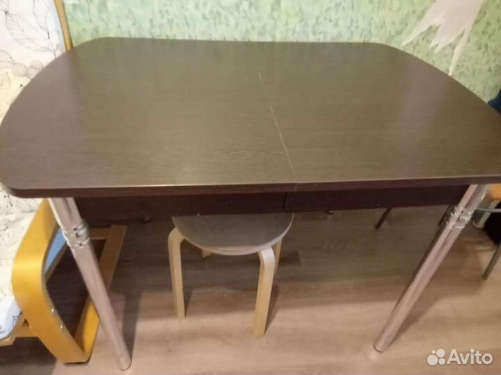Кухонный стол бу