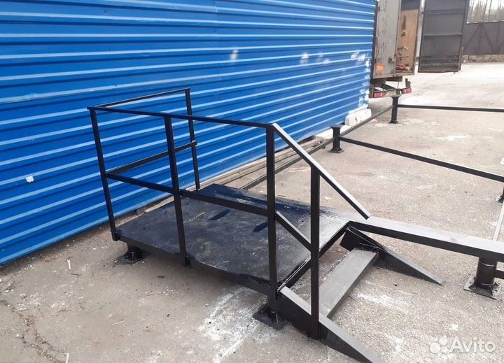 Винтовые сваи под ключ. Свайно винтовой фундамент