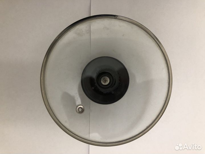 Крышка, половник, шумовка