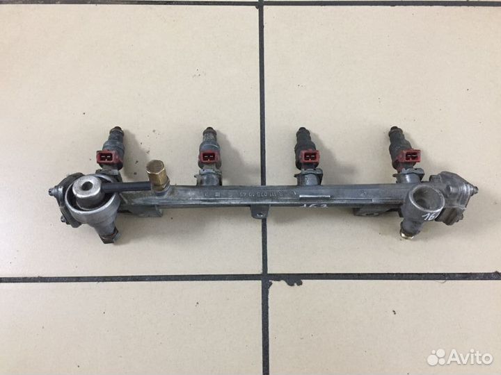 Топливная форсунка Mercedes C200 W202 W210