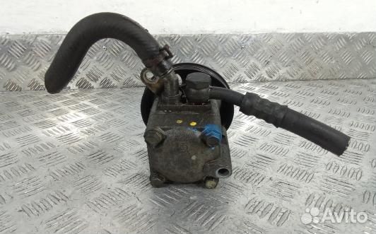 Насос гу бензиновый nissan almera N16 (JDN38DH01)