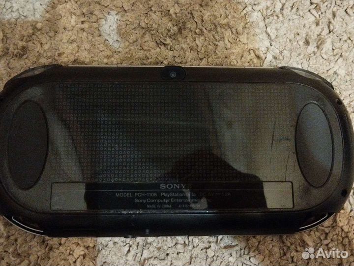 Ps vita прошитая 64гб + чехол + много игр