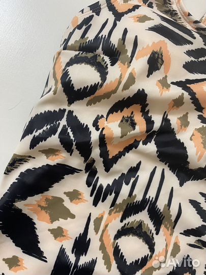 Купальник 44 новый