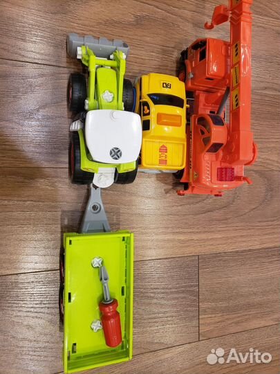 Детские машинки игрушки 3шт отличное состояние б/у