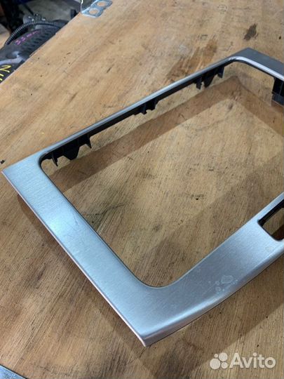 Рамка магнитолы Volkswagen Passat B7 2011-2015