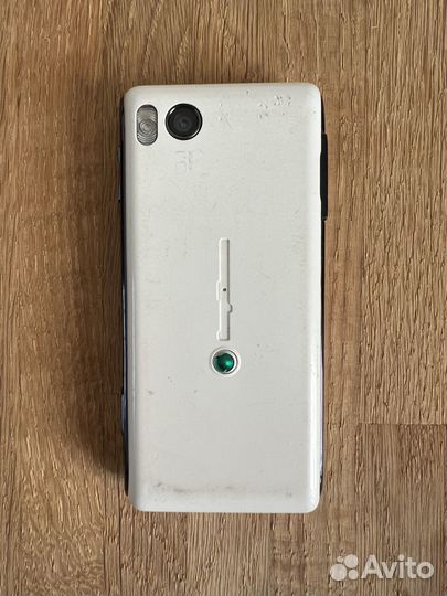 Мобильный телефон sony ericsson u10i