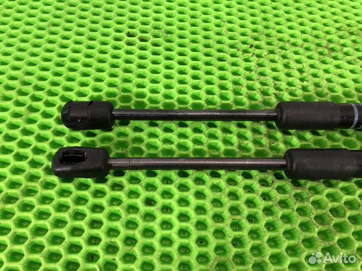 Амортизатор капота (комплект) BMW 5, BMW 6