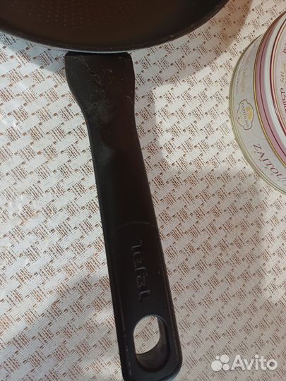 Сковорода tefal 25 см б/в