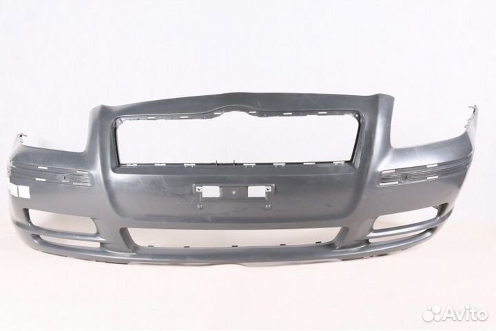 Бампер передний Toyota Avensis 2003 - 2006 г.в
