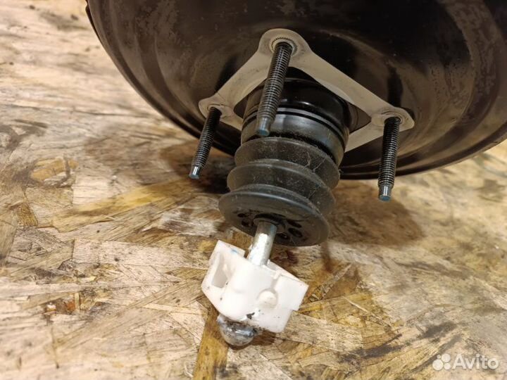 Вакуумный усилитель тормозов Chevrolet Cobalt