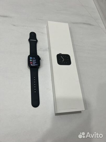 Часы apple watch se 40 mm